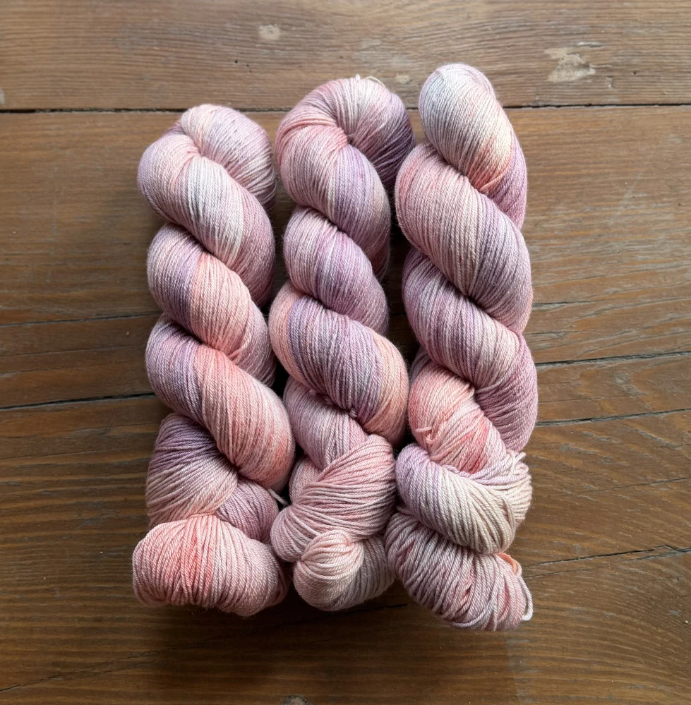 Ručně barvená příze Silk Sock